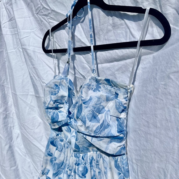 White and Blue Floral Print w Lace Trim Cotton Blend Strapless or Halter Dress - Picture 2 of 5